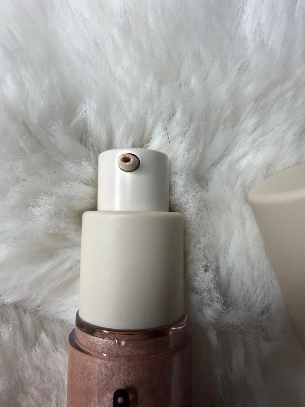 JONES ROAD Shimmer Face Oil in Cool Rose -Discontinued